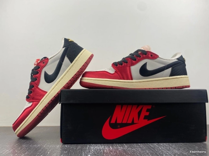 Kicktheory Trophy Low Air x 1 Room OG FN0432-017 Home Jordan 0701
